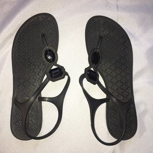 Black Jewel Detailed Sandals